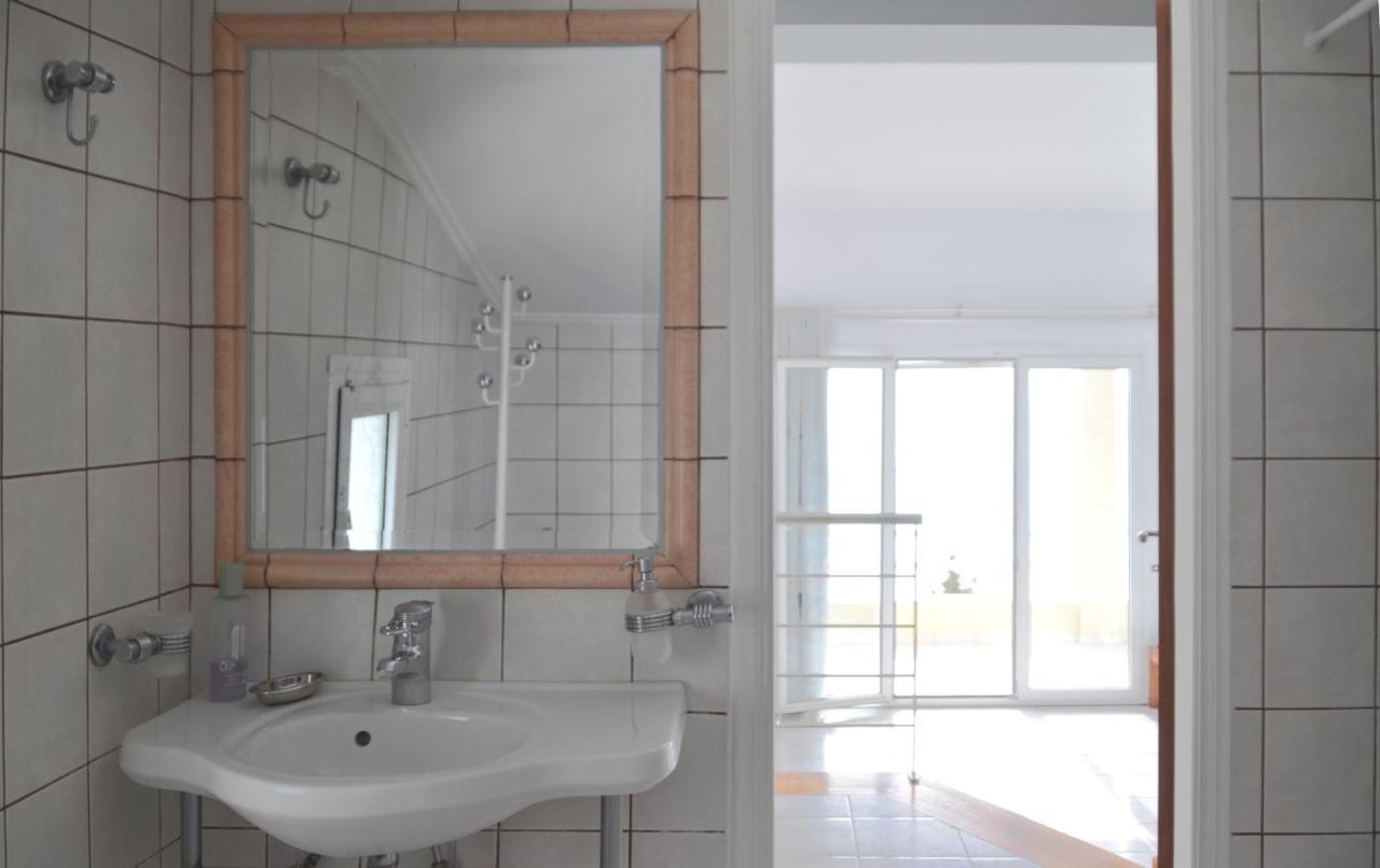 Villa Alibertini Agios Gordios (Corfu)
