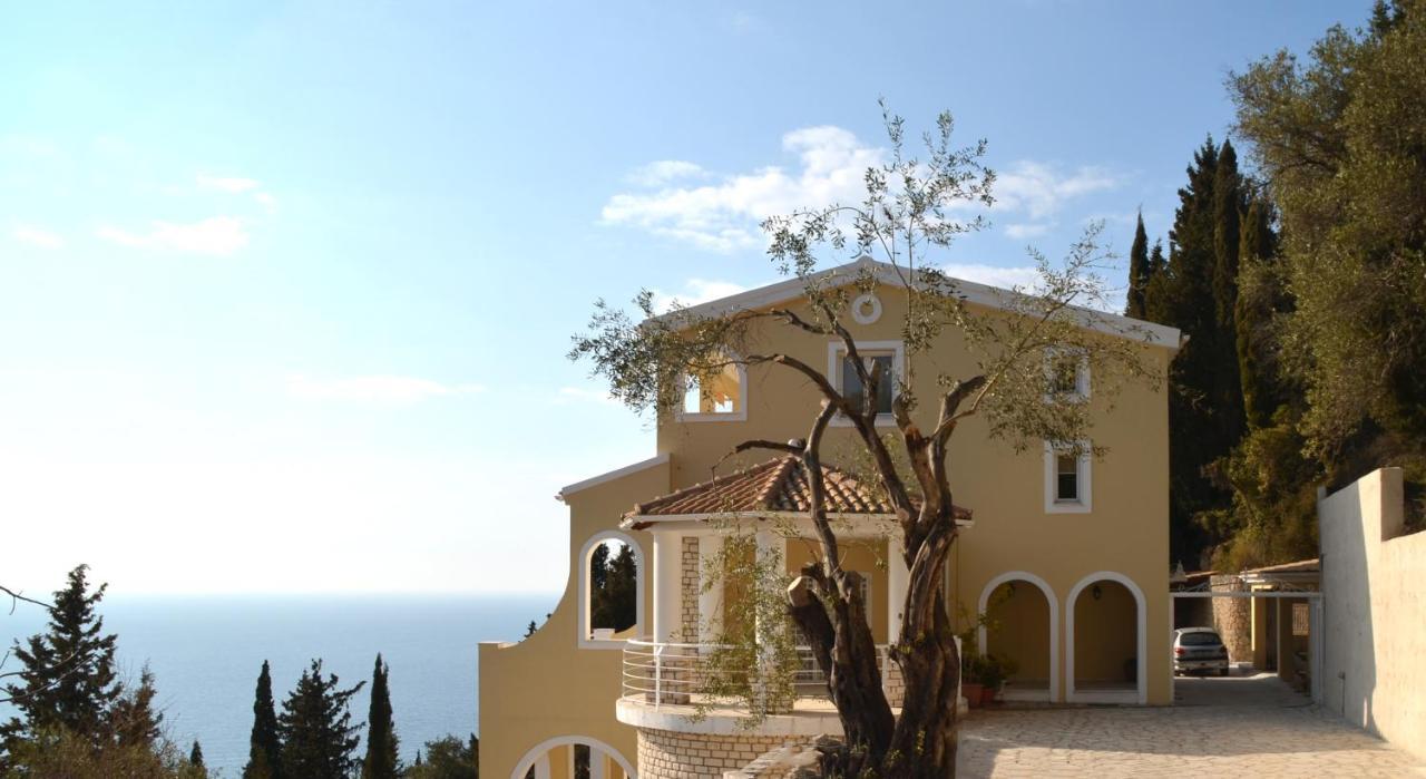 Alibertini * Agios Gordios (Corfu)